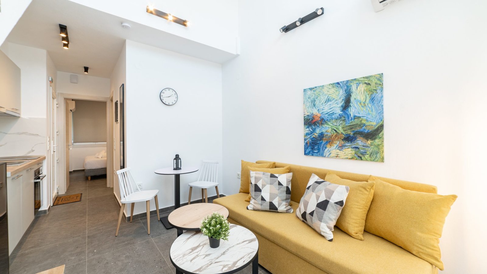 Danai 8.8 25-04-2025 2000px-10