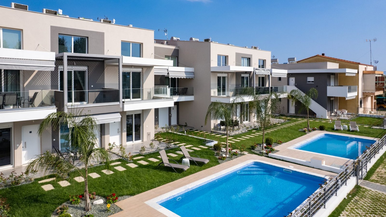 Danai B+D 10-06-2025 2000px-98